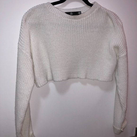 Misguided Cropped white sweater - Picture 2 of 2